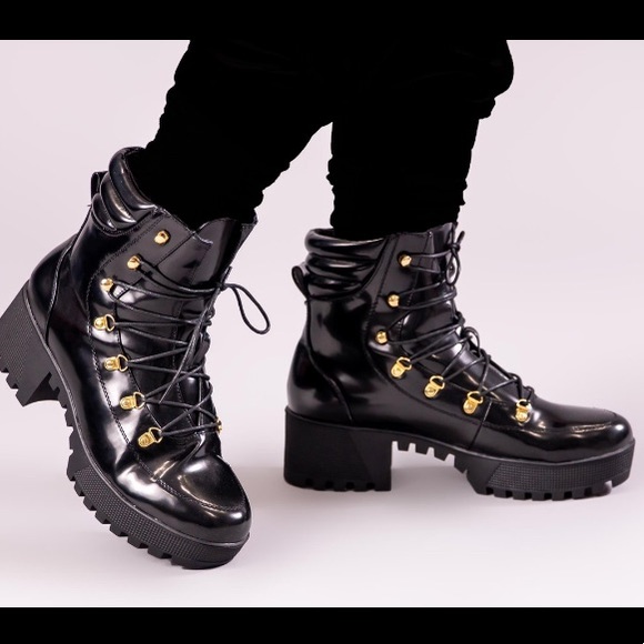 BOGO new black booties - Picture 4 of 4